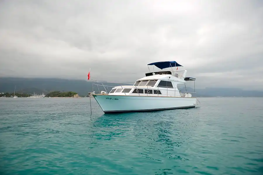 Kemer Yat Kiralama 13m Ekonomik Motor Yat